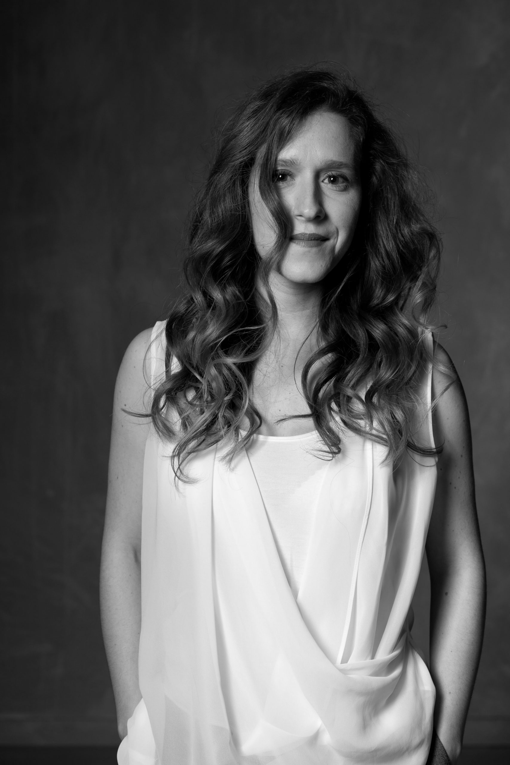 Pianist Naira Perdu portrait