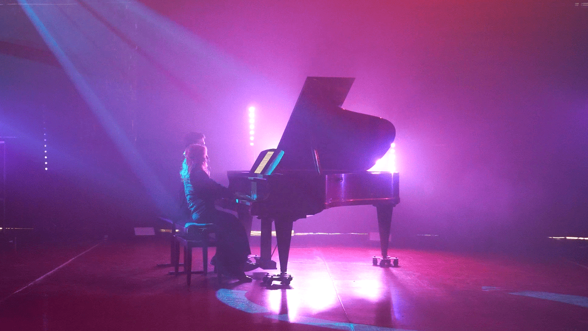 Ikigai Duo playing their concert Momentum