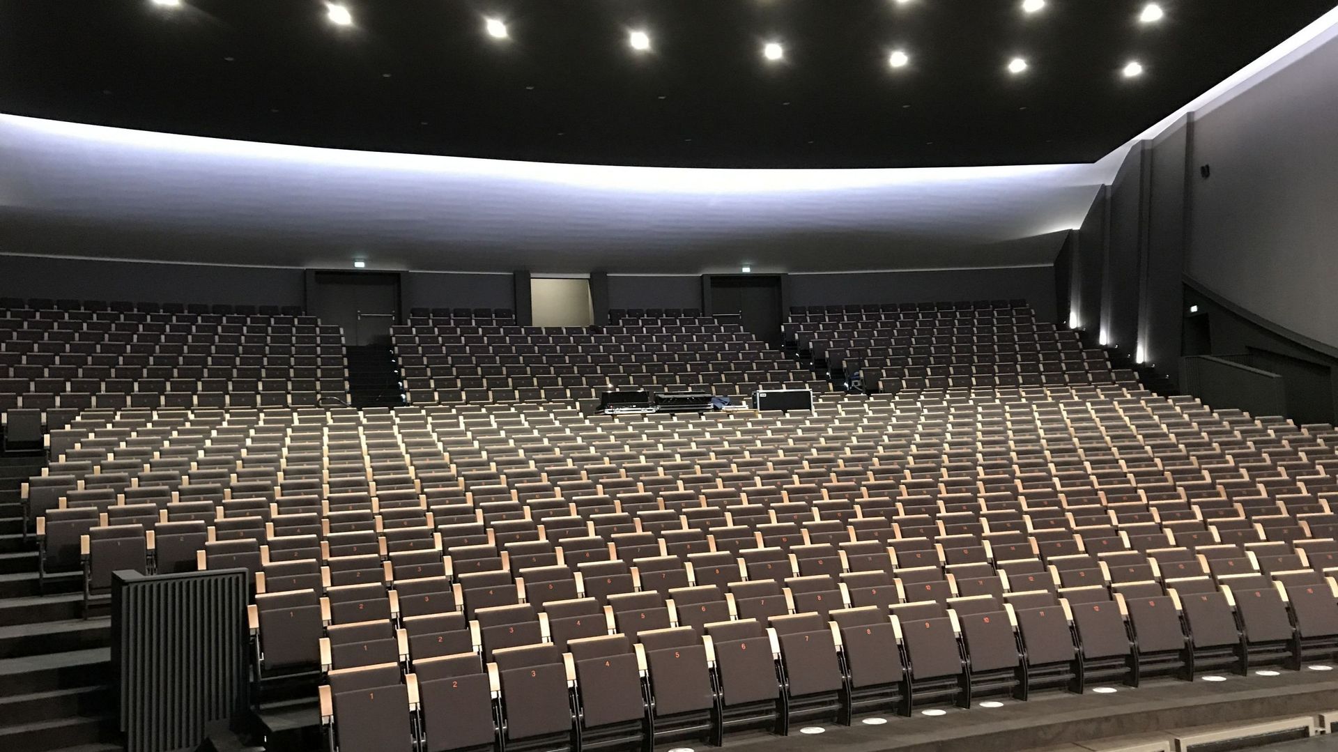 Theatre La Louvière from stage